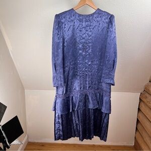 VINTAGE SAMANTHA BLACK Drop waist Dress. 80’s, 90’s. Size 14. Blue polyester